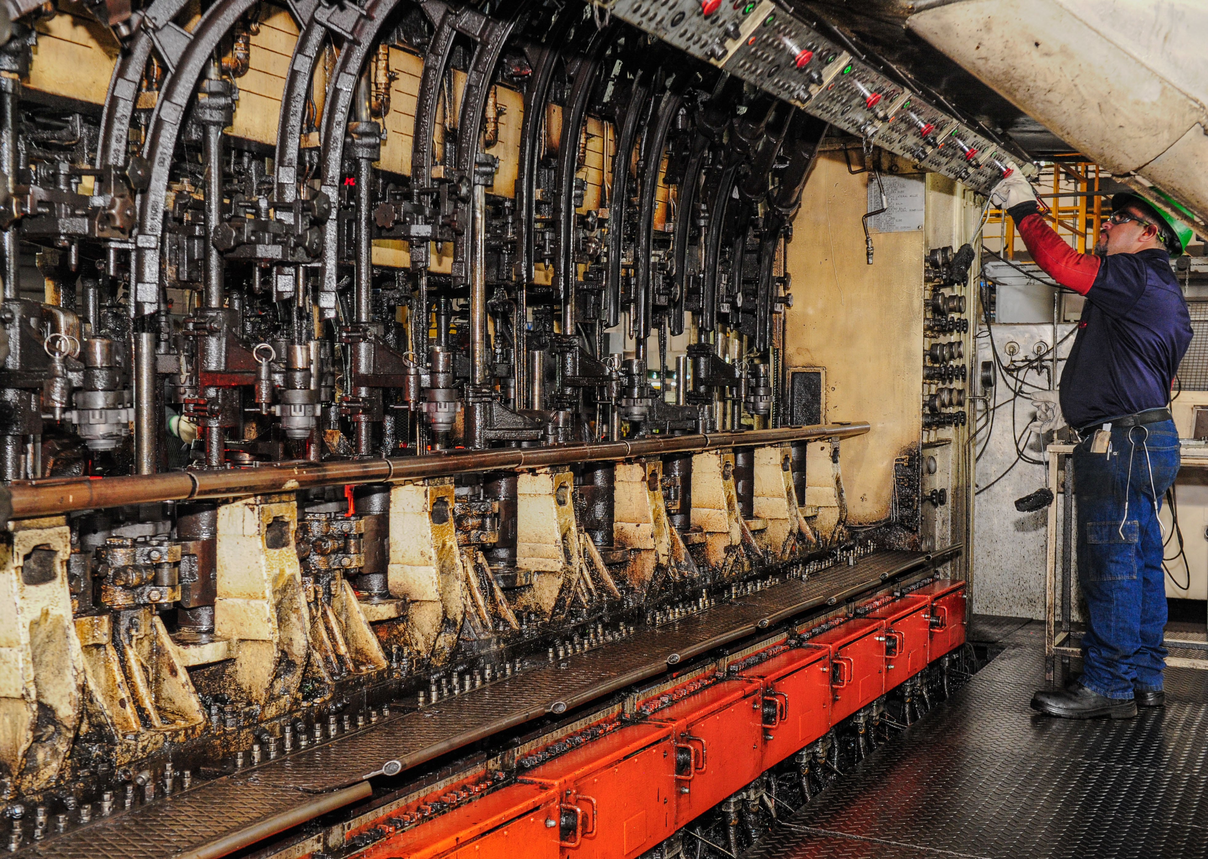 Empresa VICESA ( Vidriera Centroamericana ) VICAL