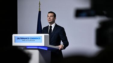 Francia entra en una semana decisiva con la extrema derecha a las puertas del poder