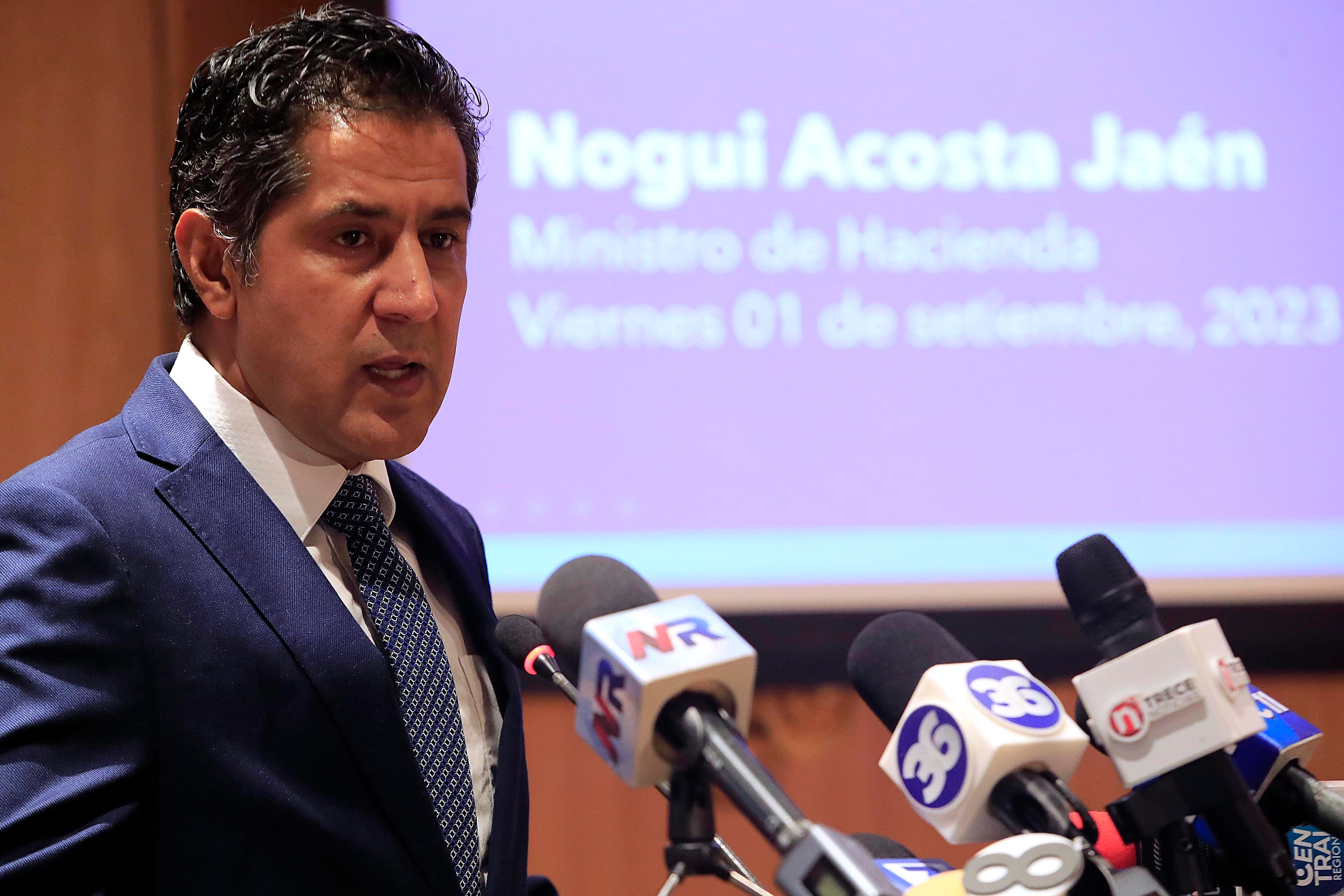 01/09/2023 Asamblea Legislativa. El ministro de Hacienda, Nogui Acosta, presentó el Proyecto de Ley Presupuesto Nacional 2024 al presidente de la Asamblea Legislativa, Rodrigo Arias, y a la presidenta de la Comisión de Hacendarios, Paulina Ramírez.