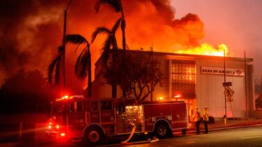 Cuándo se originó, cómo se extendió y cuál es el impacto, incluido el mercado de seguros, del incendio de Los Ángeles