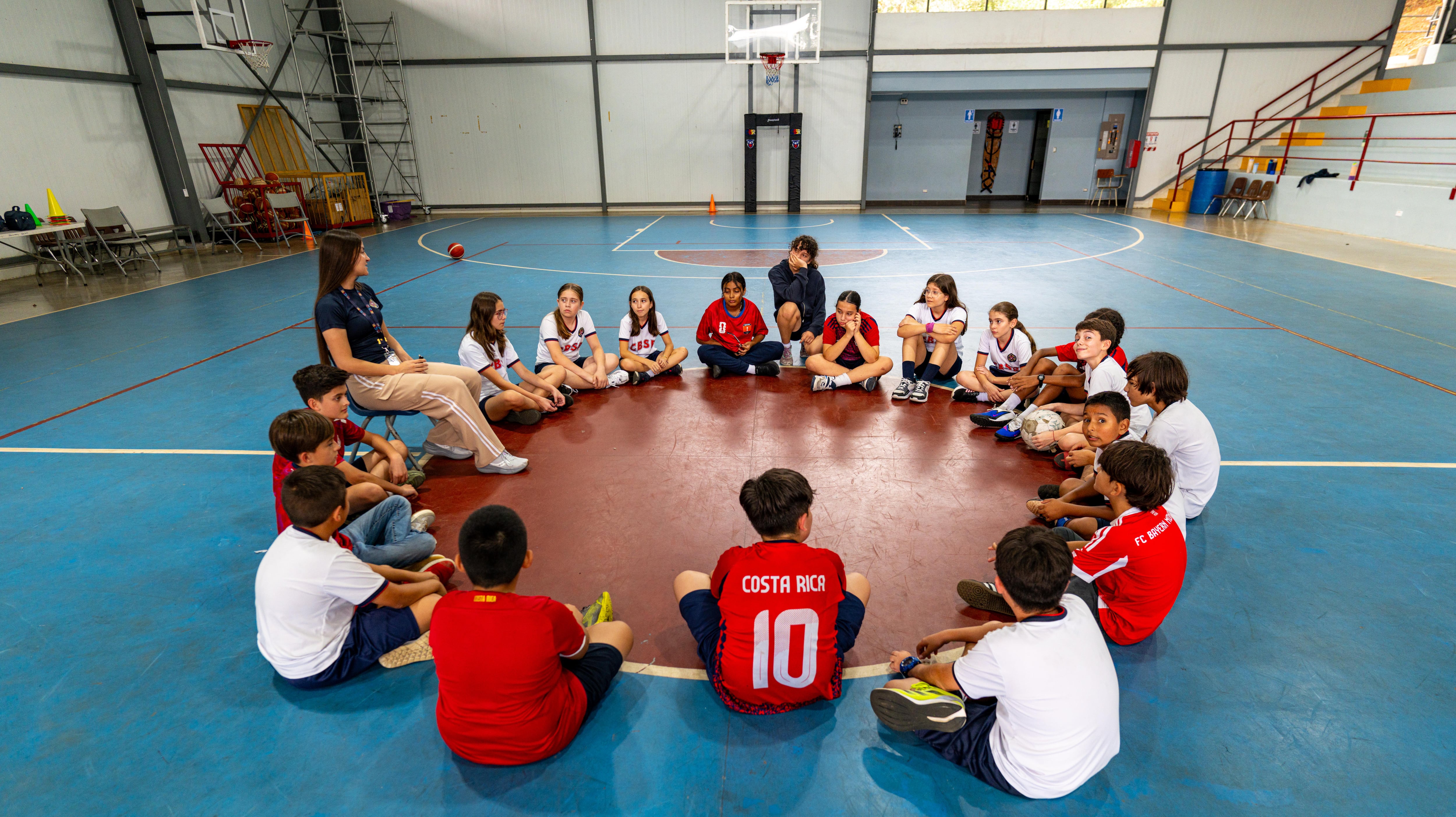 EXCLUSIVO LAB DE IDEAS Colegio Bilingüe San Ramón
