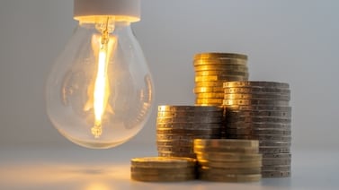 Tarifas eléctricas en Costa Rica inician 2026 a la baja: conozca el porcentaje de ahorro