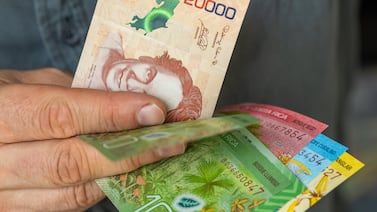 ¿Cuánto ganaría dentro de un año si invierte ¢1 millón en un CDP o fondo de inversión? Esto dicen los números