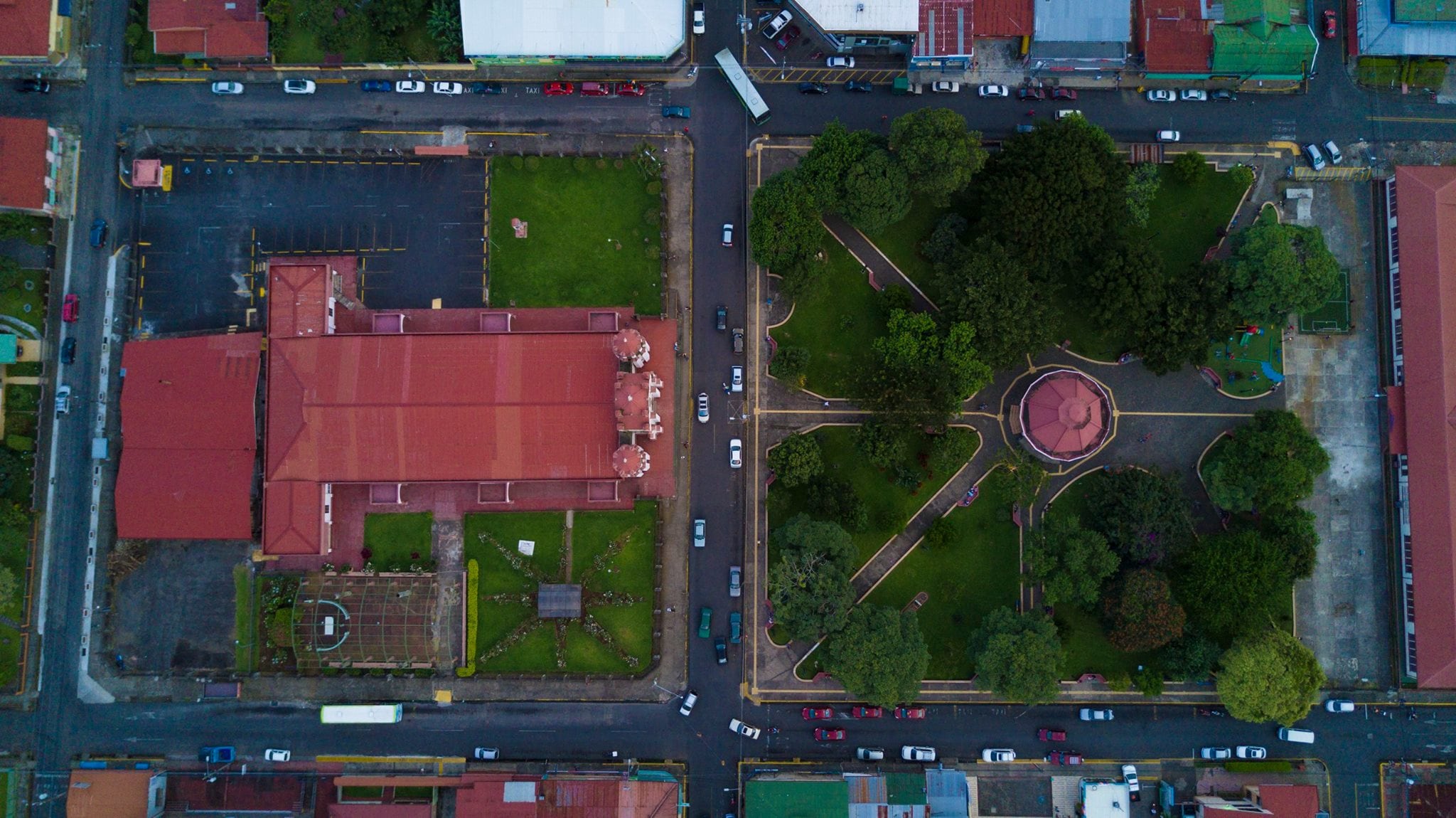 Calles de Santa Bárbara de Heredia.
