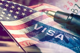 Trámite de visa de migrante a Estados Unidos suspendido para los ciudadanos de estos 75 países; hay uno de Centroamérica