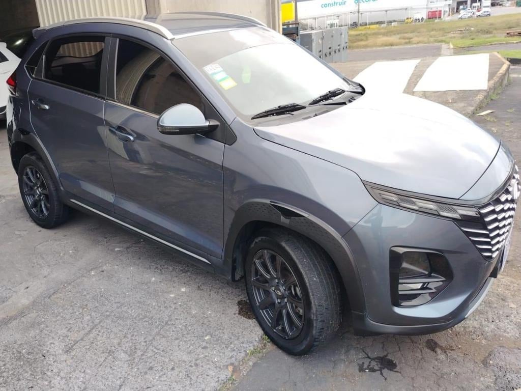 La unidad tiene un precio de ¢15.500.000 y cuenta con motor de gasolina de 1.500 c.c.