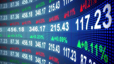 ¿Cuáles puestos de bolsa ganaron más en Costa Rica? Revisamos las utilidades y pérdidas de las 15 entidades