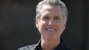 Gavin Newsom, gobernador de California, publica sus memorias y apunta a elecciones de Estados Unidos de 2028