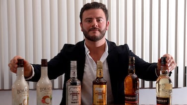 Emprender: iniciaron cuando eran estudiantes, investigaron cuál es el ron más vendido del mundo y ahora lo distribuyen en Costa Rica