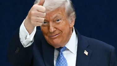 ¿Por qué los aranceles de Donald Trump no han hundido la economía estadounidense?