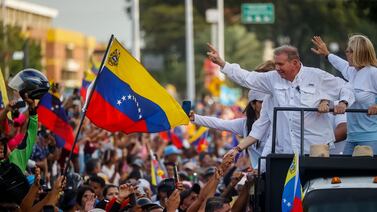 Venezuela cierra campaña presidencial con confrontación entre Nicolás Maduro y Edmundo González