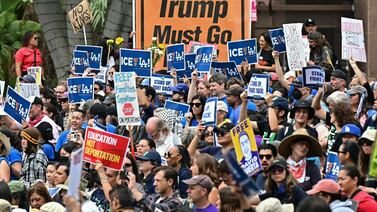 ¿Qué pasa en Los Ángeles y por qué aumenta la tensión? ¿Qué significa el despliegue militar? Conozca los detalles