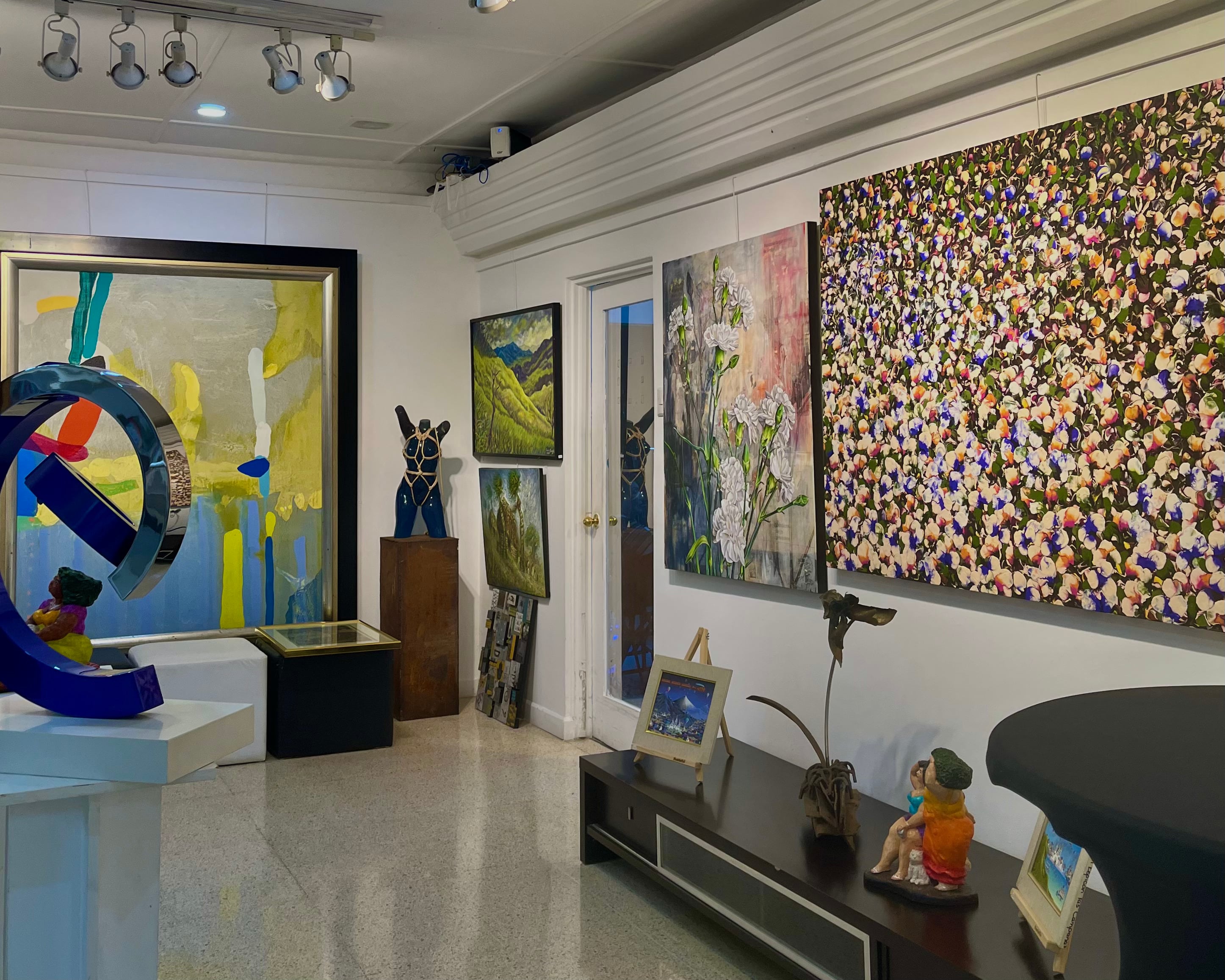 Los espacios para visitar una exposición a Valanti se reservan, razón por la cual muchos optan por observarlas de forma virtual después.