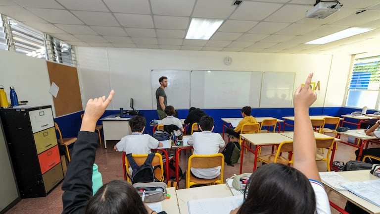 Estos son los 50 colegios privados con mejor promedio en la prueba de admisión de la UCR: vea sus mensualidades para 2027