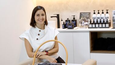 Emprender: ¿Si no existe un servicio es porque no funciona? Ella fundó un salón y spa para mascotas y sus dueños en Escazú