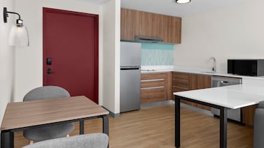 Hotelería de estancia prolongada gana terreno en Costa Rica impulsada por zonas francas y nómadas digitales