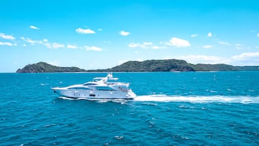 Vacaciones en yate de lujo en Costa Rica: esto cuesta un fin de semana en los hospedajes flotantes en Airbnb