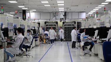 Si las exportaciones van viento en popa con productos tradicionales y dispositivos médicos, ¿qué ha pasado con las de electrónica y chips?