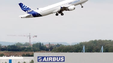 Airbus pide detener “inmediatamente” los vuelos de 6.000 aviones A320 y acepta que afectará a pasajeros