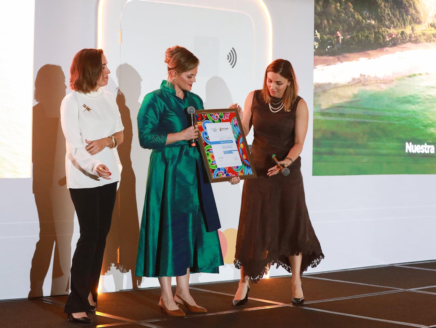 Digitalización de la economía: esta es la clave del licenciamiento esencial Costa Rica otorgado a Mastercard