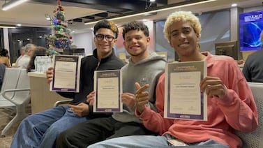 Programa beca a jóvenes líderes con el pago completo de su universidad: aún quedan espacios para concursar