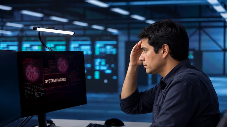 Datos ‘hackeados’ podrían dar paso a estafas electrónicas: refuerce sus medidas de seguridad y sepa qué hacer si sus cuentas digitales fueron vulneradas