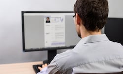 Cómo cambiar de empleo con éxito en el 2026: las nuevas reglas de la marca personal y la IA