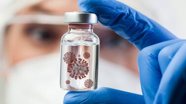 La covid-19 afecta el cerebro y el IQ. El coronavirus provoca el equivalente a 7 años de envejecimiento cerebral, según estudios