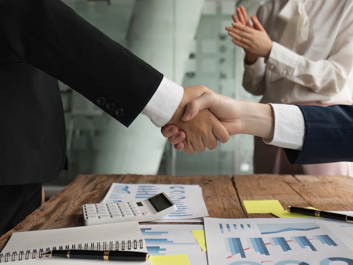 Expertos revelan los "asesinos de transacciones" que frustran las fusiones y adquisiciones