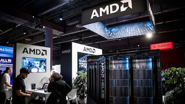 Fabricante de chips AMD alcanza $1 billón de valor de mercado por el auge de la IA, aunque lejos de Nvidia