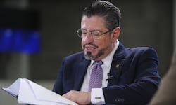 ¿Qué propuso Rodrigo Chaves cuando fue ministro de Hacienda en el Gobierno de Carlos Alvarado? Repasamos sus políticas de entonces