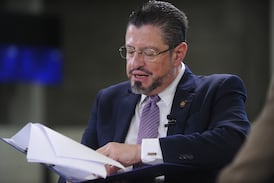 ¿Qué propuso Rodrigo Chaves cuando fue ministro de Hacienda en el Gobierno de Carlos Alvarado? Repasamos sus políticas de entonces
