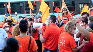 PLP bajo presión: del éxito electoral a la fragmentación. ¿Podrá sobrevivir al 2026?