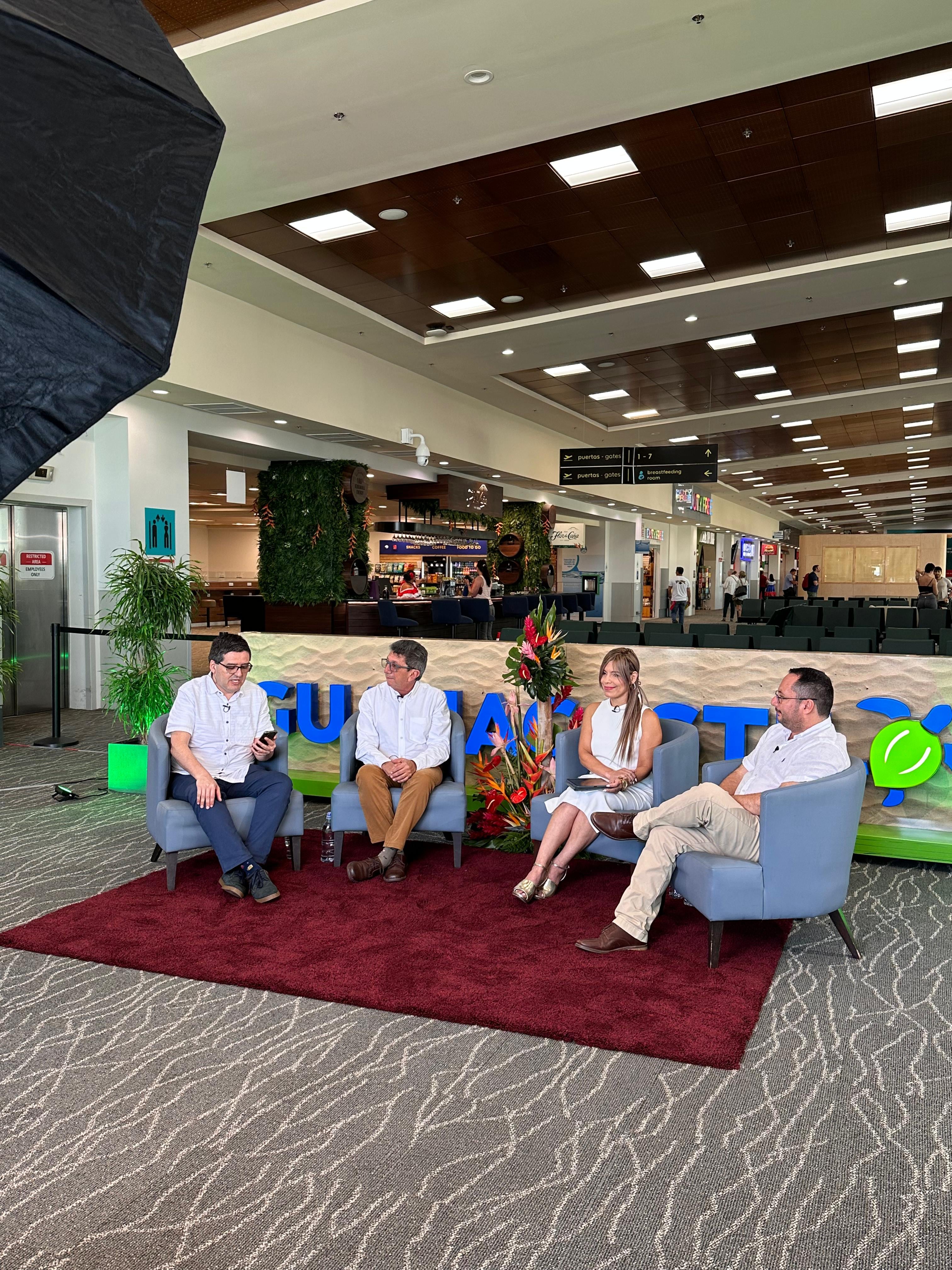 Foro 200 Años de la Anexión del Partido de Nicoya desde Guanacaste Aeropuerto. El Financiero.