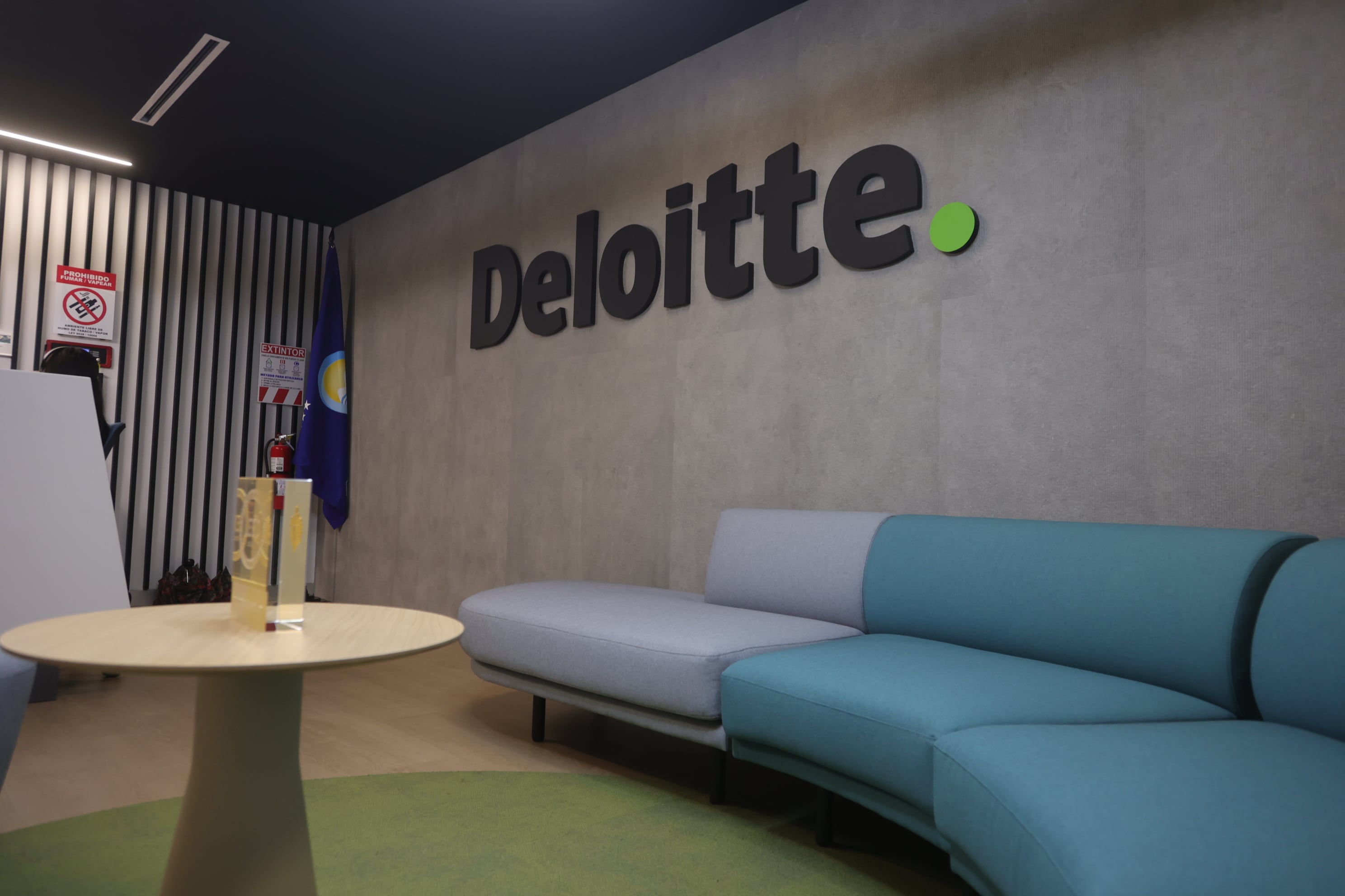 Carla Coghi socia directora de Deloitte Costa