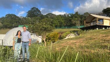 Compraron una finca en Santa Ana, vieron que podían hacer algo y crearon un ‘glamping’ con vista al Valle Central y cerca de San José