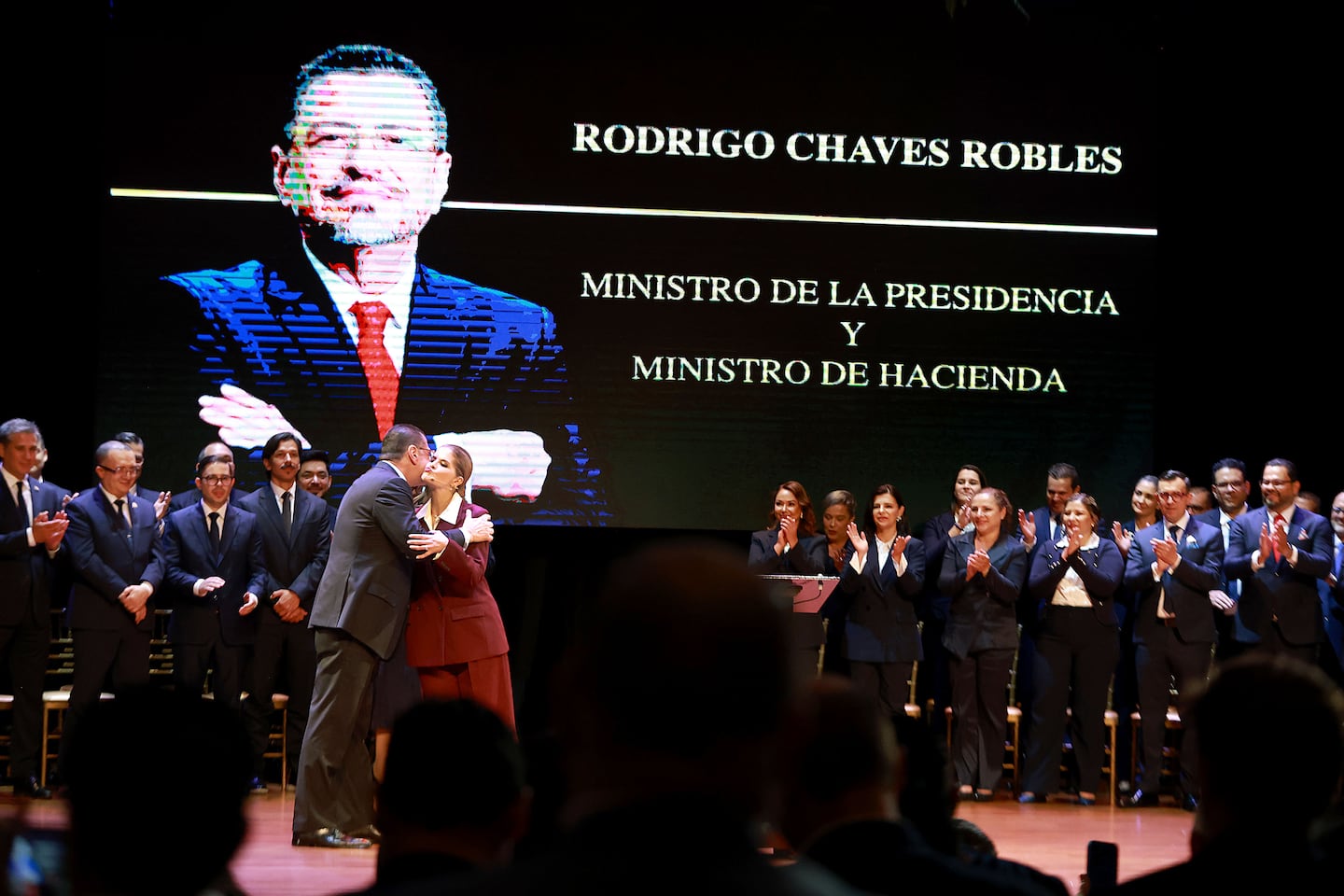 Rodrigo Chaves tendrá poder político y económico en el próximo Gobierno; analizamos las implicaciones
