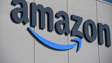 Francia impone una multa de $35 millones a Amazon por vigilancia “excesiva” de sus empleados