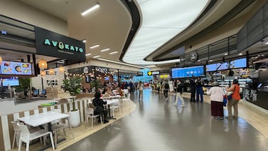 ¿Tiene un vuelo programado? Estos son todos restaurantes del aeropuerto Juan Santamaría, del mejor al peor calificado