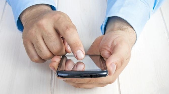 Los servicios 5G en Costa Rica auguran mejoras significativas en la velocidad para el trasiego de datos desde el celular respecto a la tecnología actual de 4G. Fotografía: