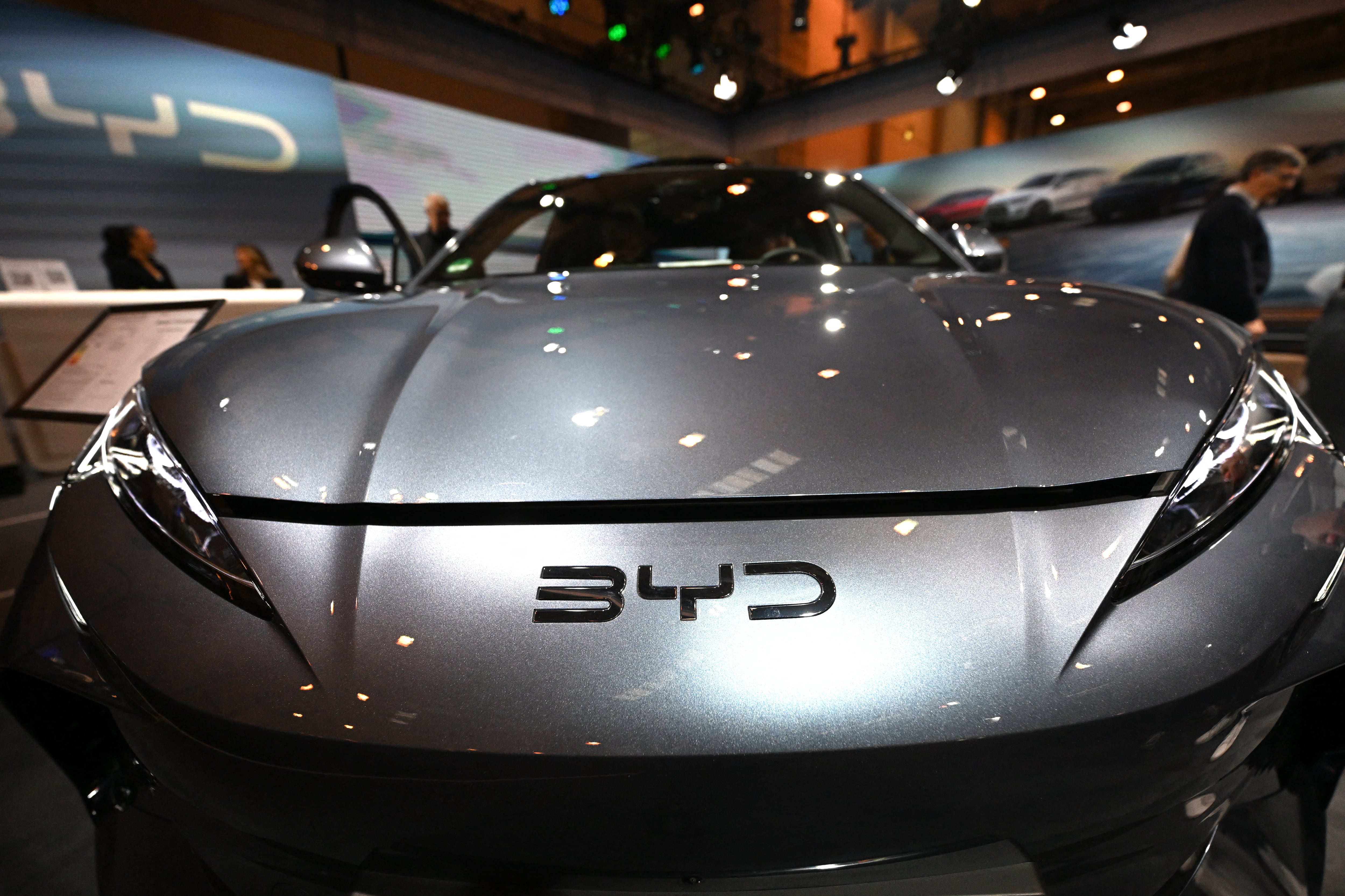 El caso BYD reaviva el debate sobre la transparencia en la revisión automotriz.