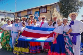 El Floreño: la agrupación que desde hace 55 años lleva el baile folclórico nacional al mundo