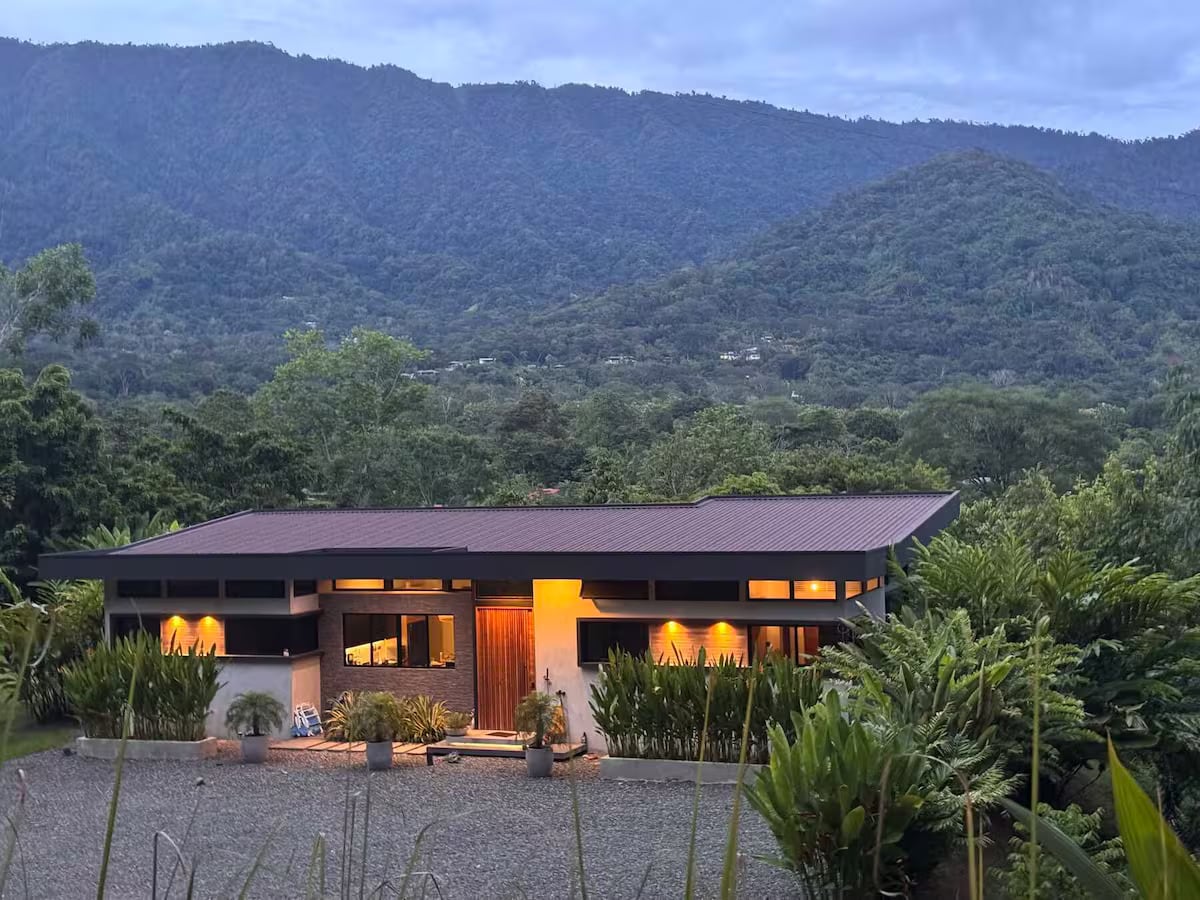 Airbnb Pacífico Sur