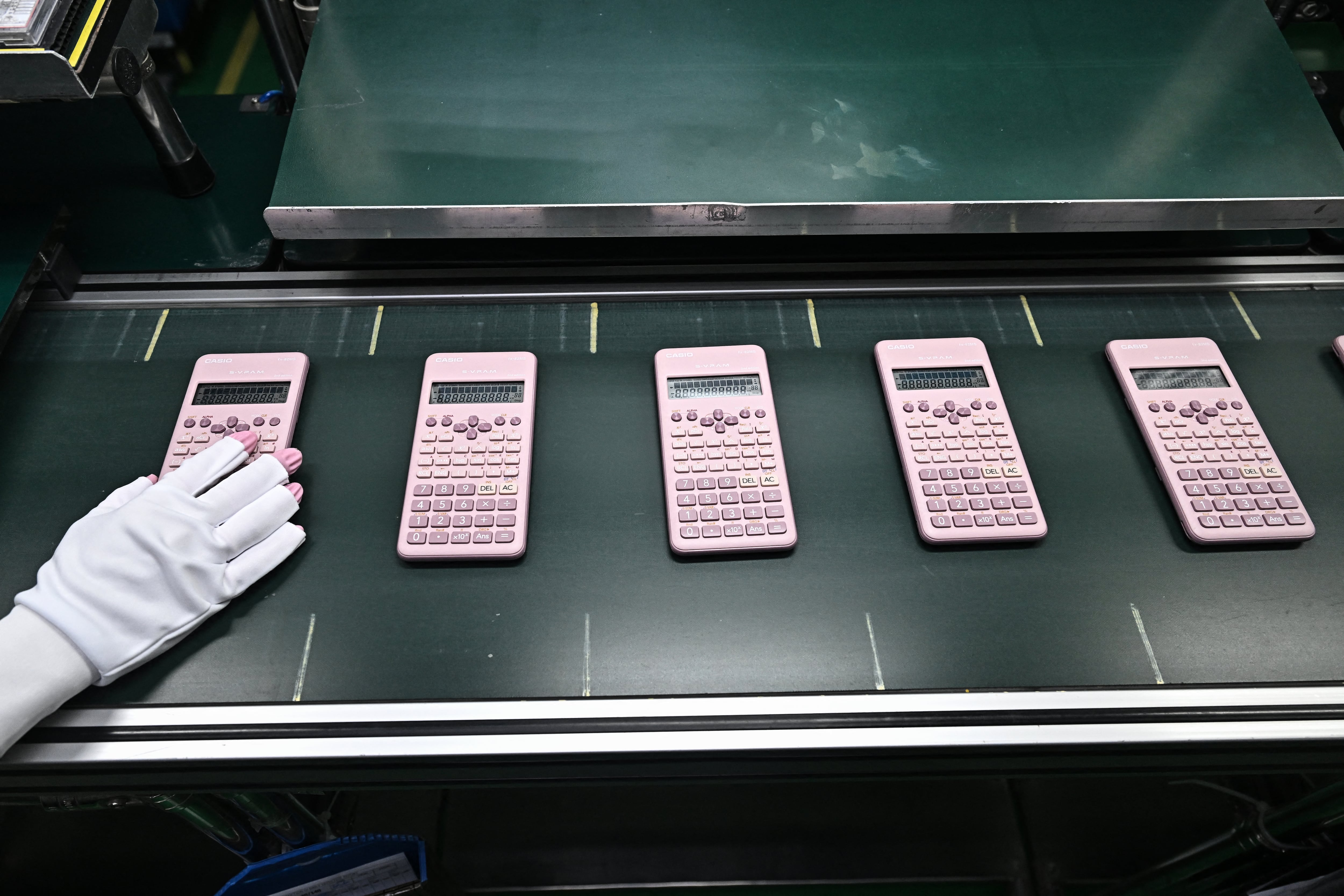 Producción de calculadoras Casio.