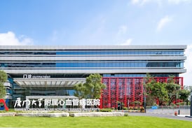 Universidad y hospital en China mantienen abierto un programa de becas para personas en Latinoamérica