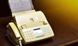 ¿Vivíamos mejor sin tecnología? Lecciones de la era del fax y la paciencia obligatoria