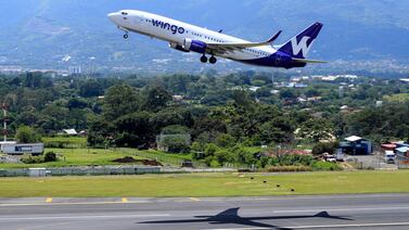 ¿Qué tienen que ver los reggaetoneros con que más costarricenses estén volando a Medellín? Vicepresidente operativo de Wingo analiza este y otros temas