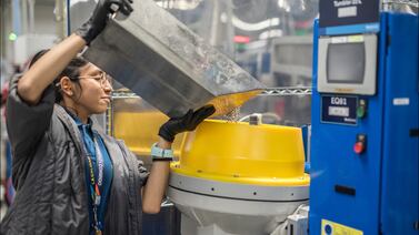 ¿En cuáles actividades creció o cayó el empleo en Costa Rica?