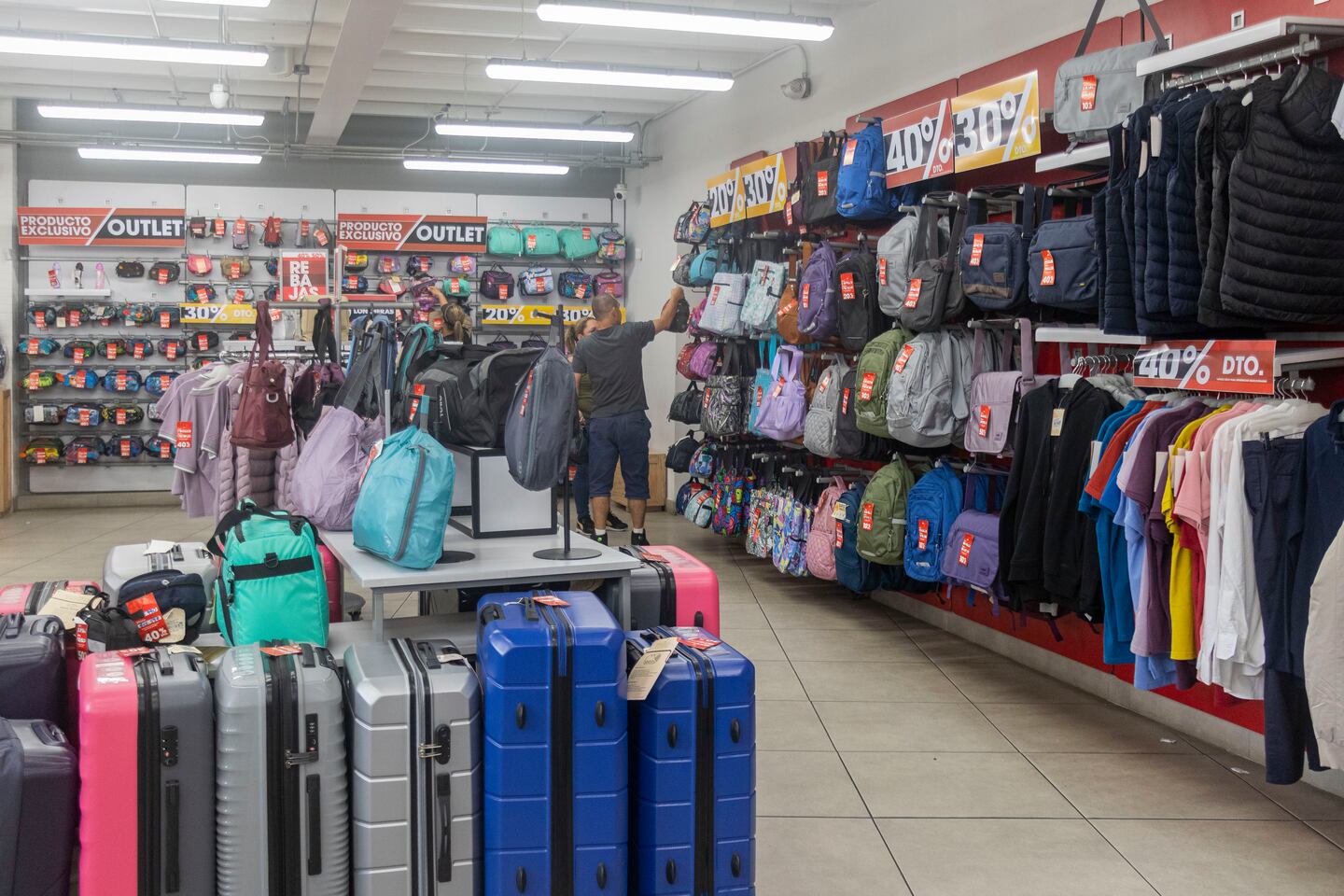 ¿Existen verdaderos ‘outlets’ en Costa Rica? Hicimos una búsqueda de ...