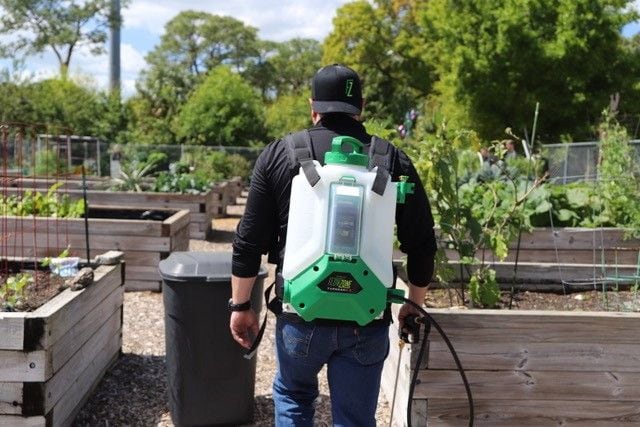La compañía estadounidense FlowZone vendrá a Costa Rica, luego de estar 16 años en China. Fabrica bombas automáticas para atomizar el control de plagas. Foto: Cortesía de Cinde
